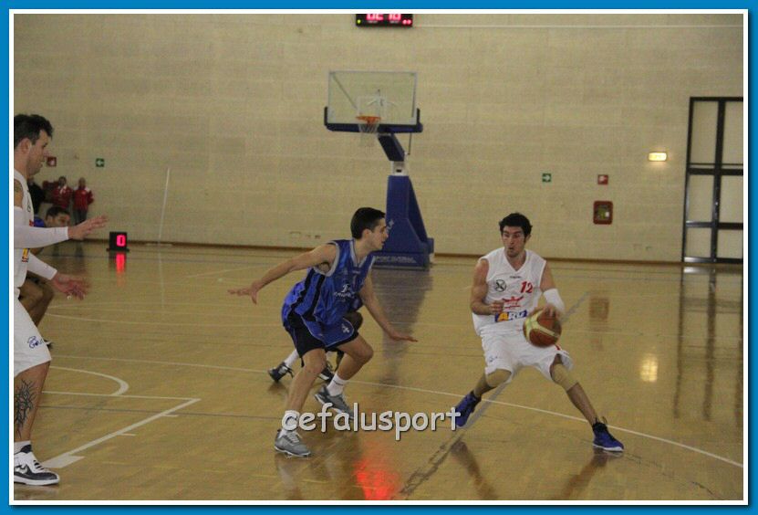 121223 Aquila 458_tn.jpg